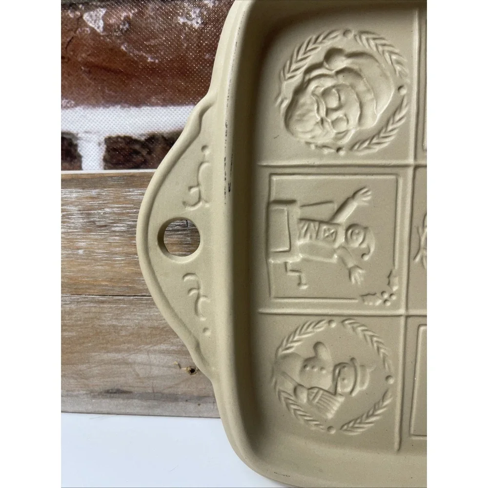 1994 Hill Design Brown Bag Cookie Art Christmas Shortbread Pan Mold Stoneware